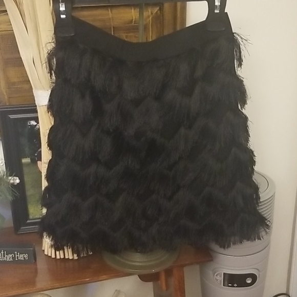Zara black fringed skirt - Picture 3 of 9
